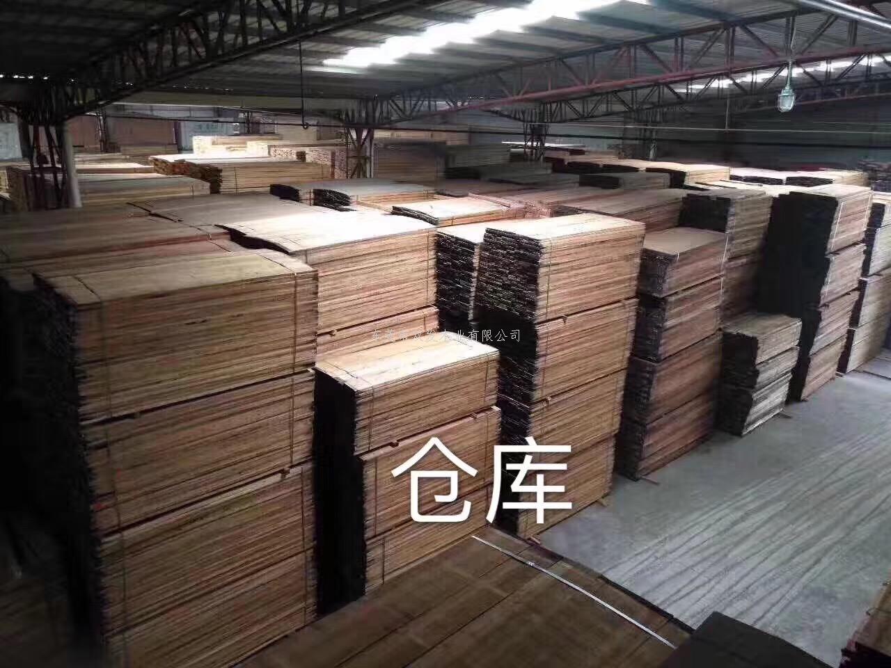 5.1雙發(fā)優(yōu)惠大酬賓活動，趕緊來參加，有買有送，多買多送！